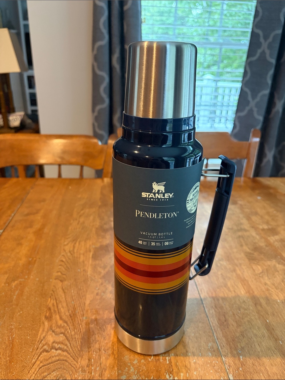Pendleton Stanley Thermos Navy Blue  NWT national parks collection